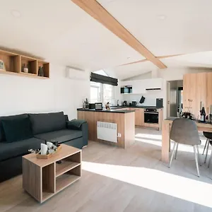 Apartment Gemuetliches Voll Ausgestattes Tiny House, Vilseck